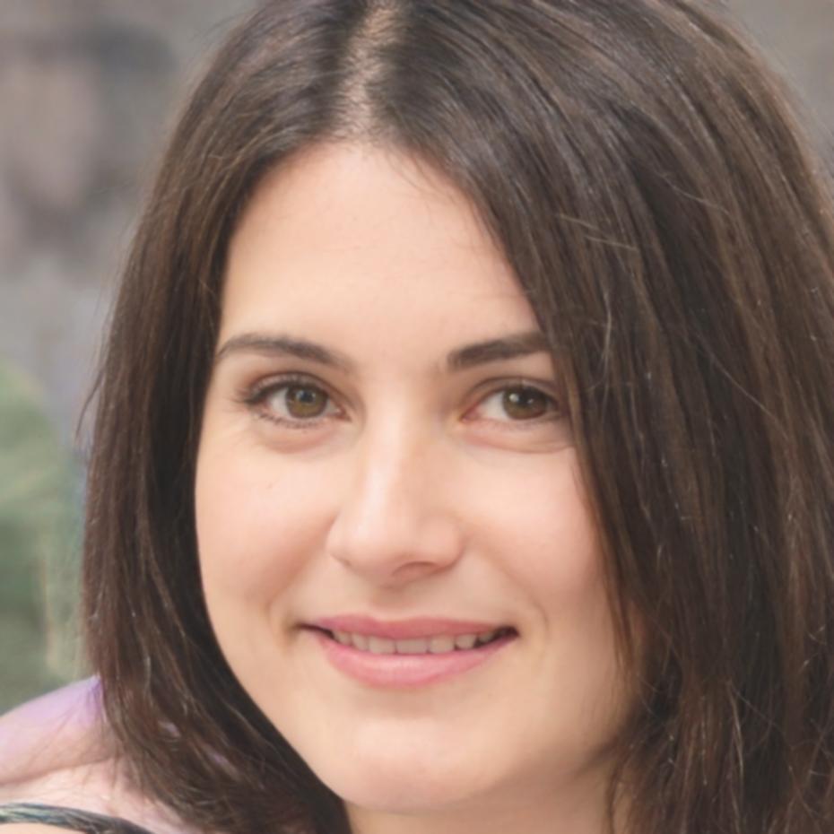 Portrait of instructor Valencia Restrepo