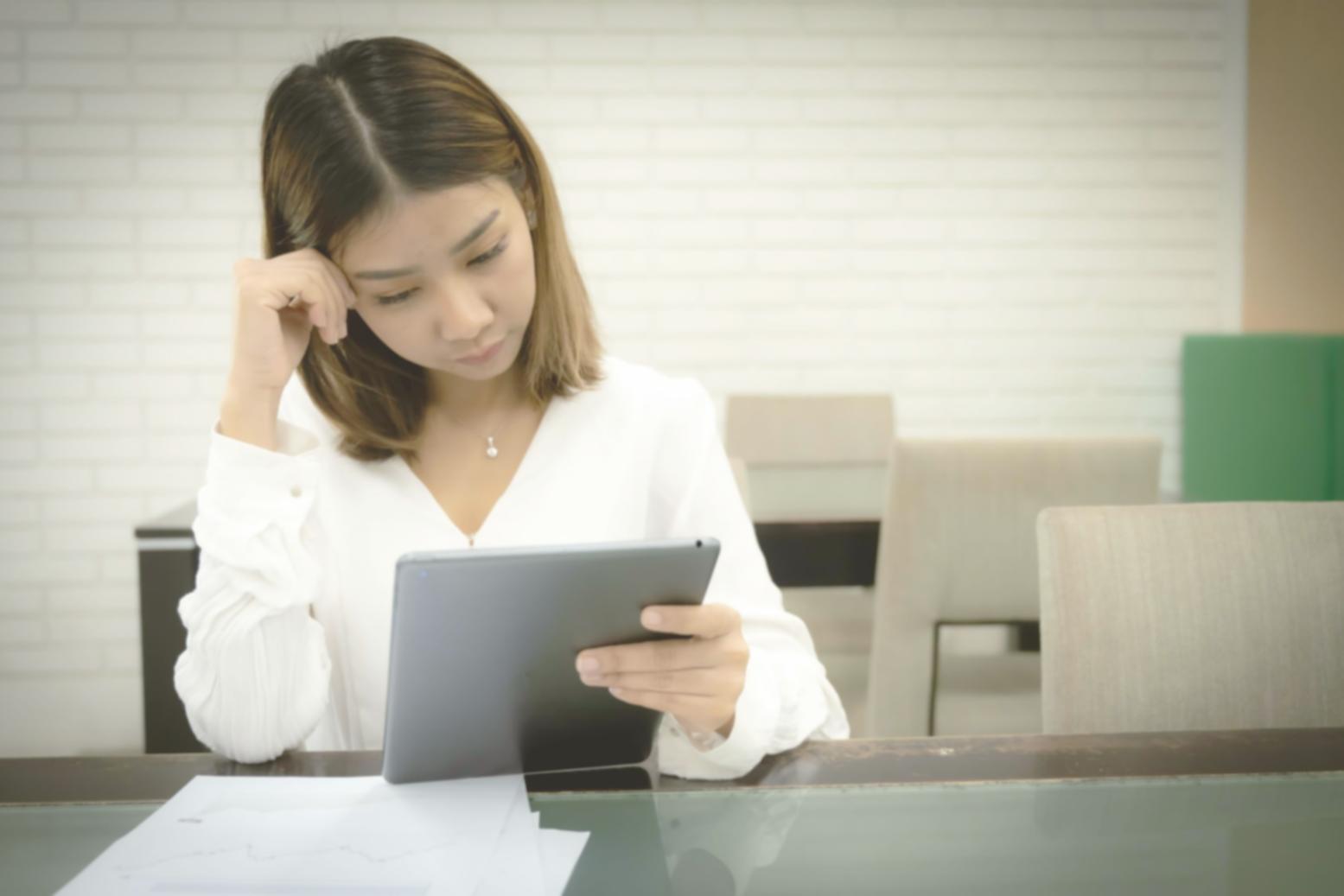 Technical analysis charts and trading indicators display